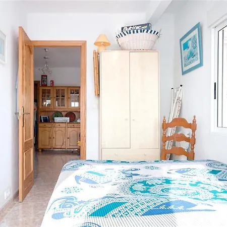 شقة 3 Bedrooms Appartement At Torrevieja 80 M Away From The Beach With Sea View Terrace And Wifi *