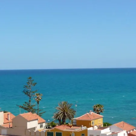 شقة 3 Bedrooms Appartement At Torrevieja 80 M Away From The Beach With Sea View Terrace And Wifi تورّيفيِخا